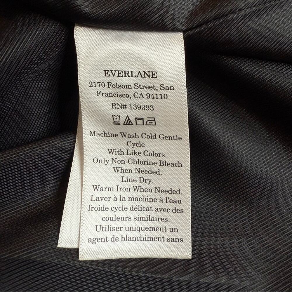 Everlane TENCEL Sleeveless Black Blazer Vest NWT Sz 12 Buttersmooth Long Length - Picture 11 of 13